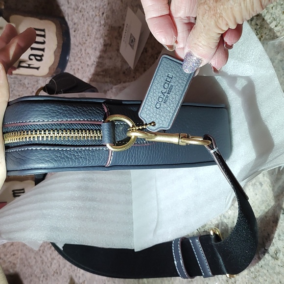 NWT Coach Sullivan Xbody in leather and denim - Picture 12 of 12